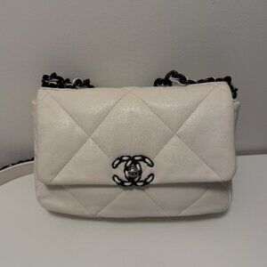 Chanel 19' Small - White Lambskin Leather